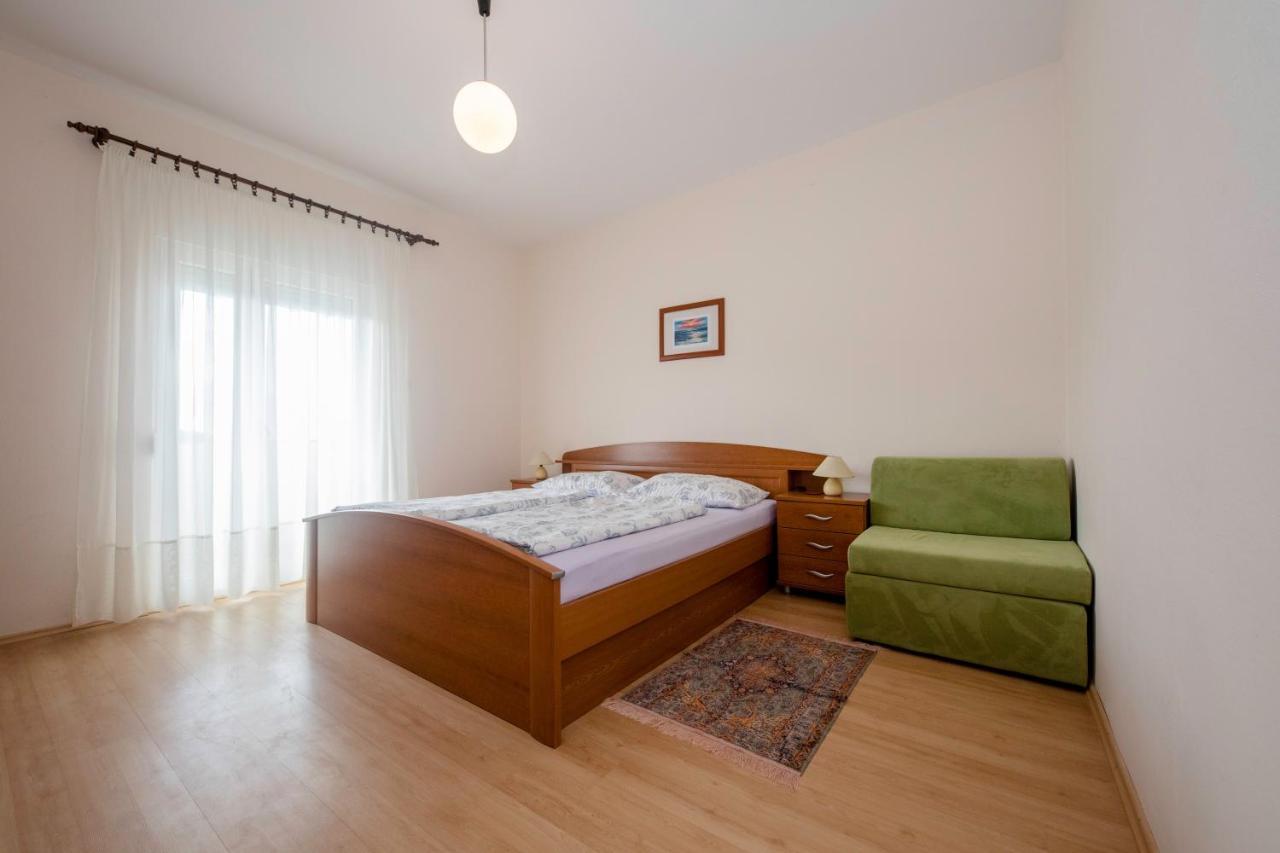 Apartments By The Sea Supetarska Draga - Donja, Rab - 11769 Zewnętrze zdjęcie