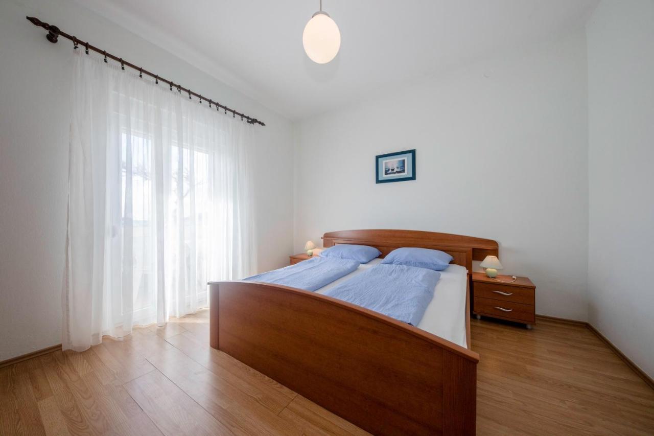 Apartments By The Sea Supetarska Draga - Donja, Rab - 11769 Zewnętrze zdjęcie