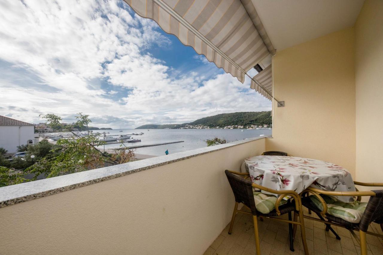 Apartments By The Sea Supetarska Draga - Donja, Rab - 11769 Zewnętrze zdjęcie