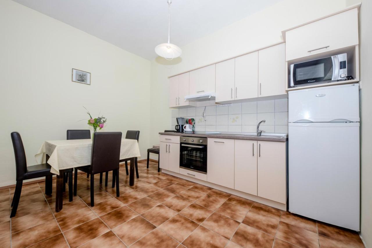 Apartments By The Sea Supetarska Draga - Donja, Rab - 11769 Zewnętrze zdjęcie