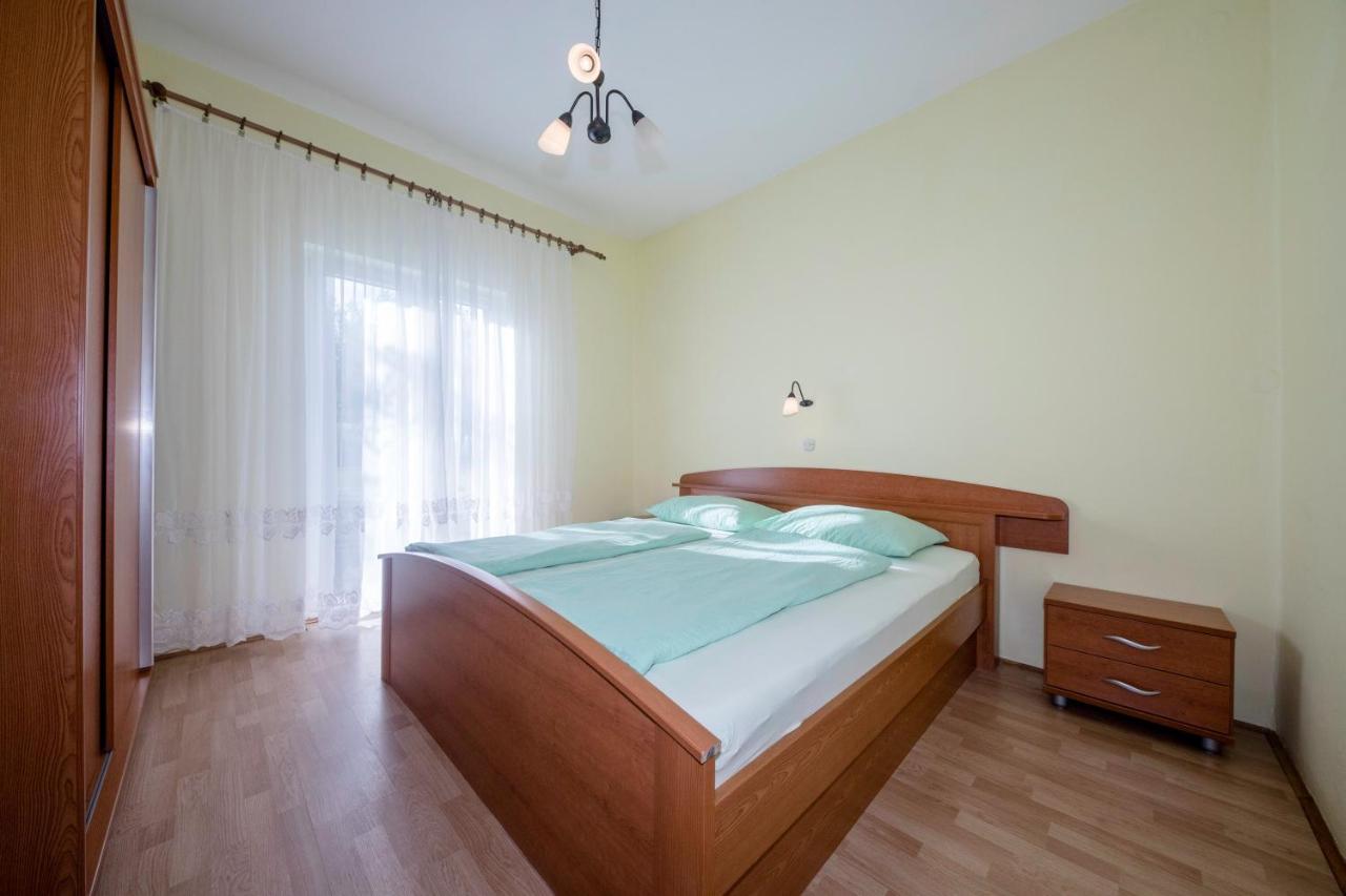 Apartments By The Sea Supetarska Draga - Donja, Rab - 11769 Zewnętrze zdjęcie